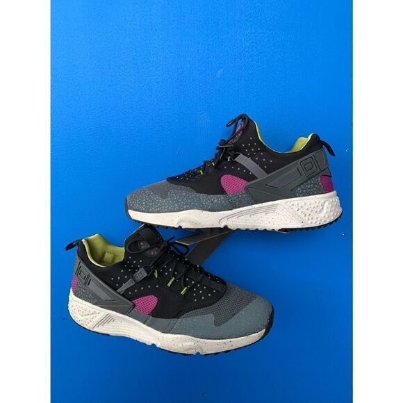 Nike Air Huarache Utility Men's Size 12 Medium Berry Dark Gray Shoes 806979-500 - Picture 1 of 5